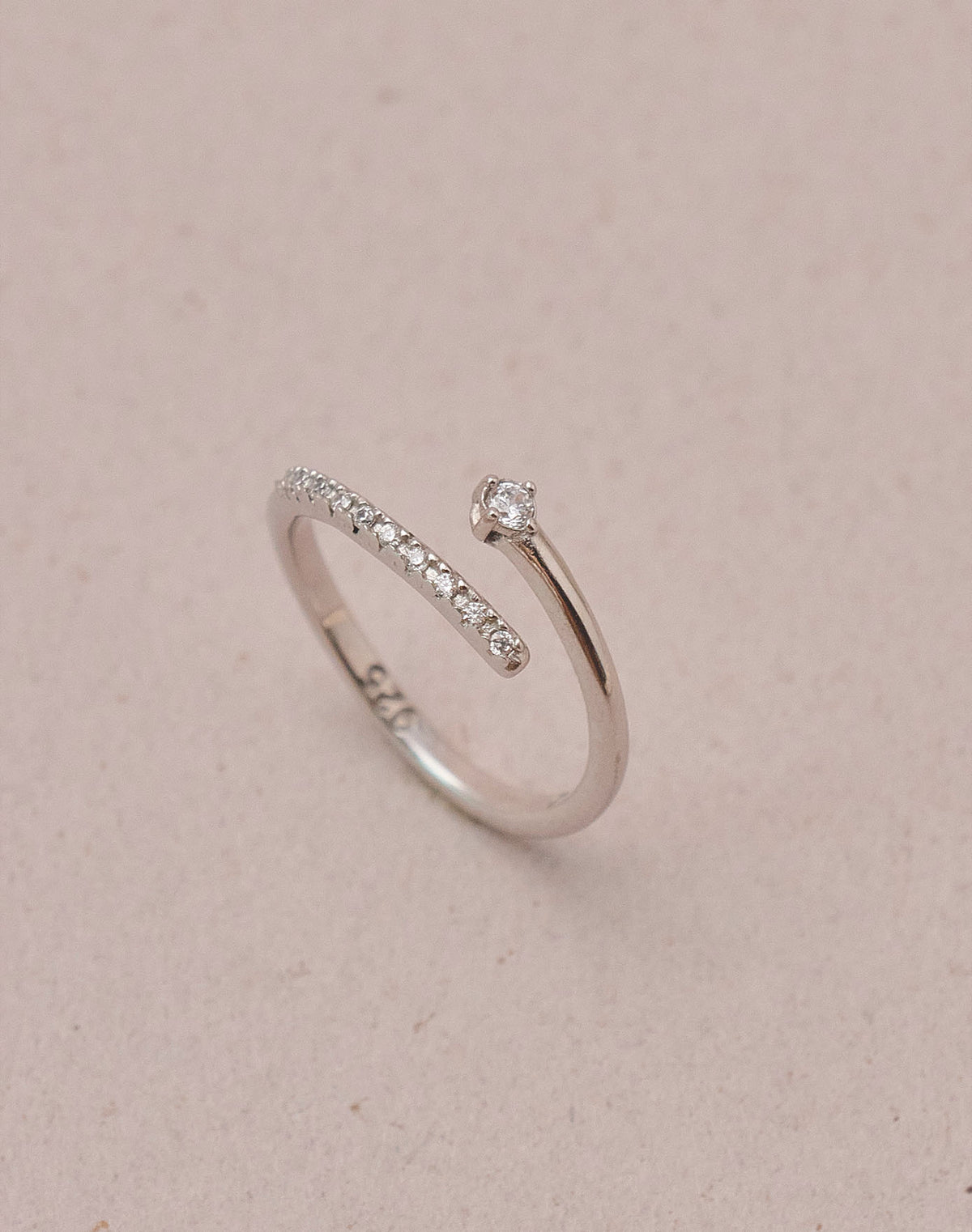 Anillo en Plata 925 Twist Crystal