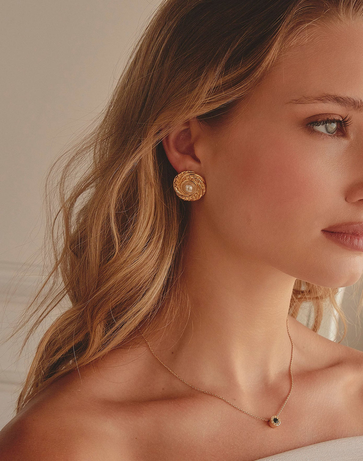 Aretes Italy