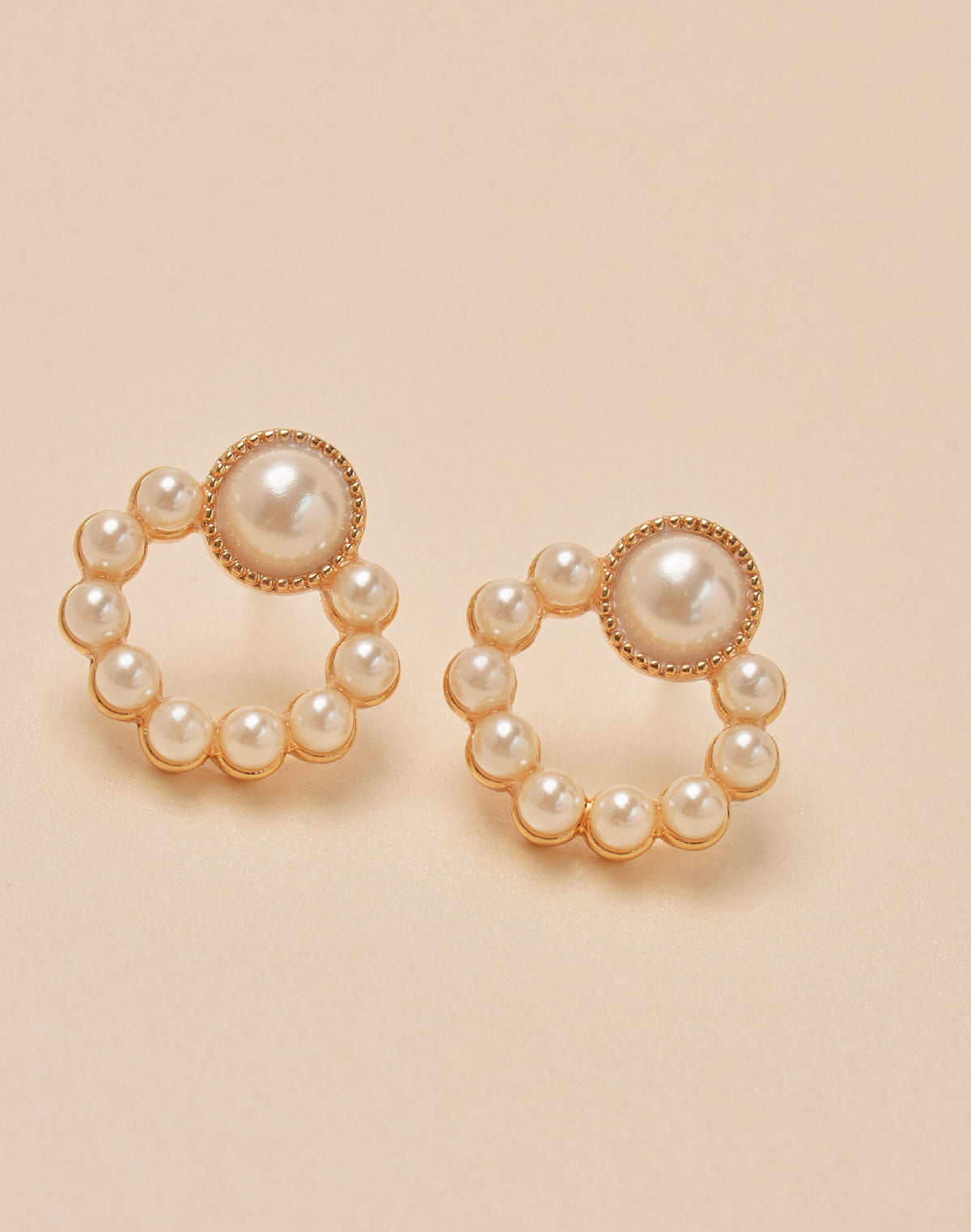 Aretes Mini Perlas