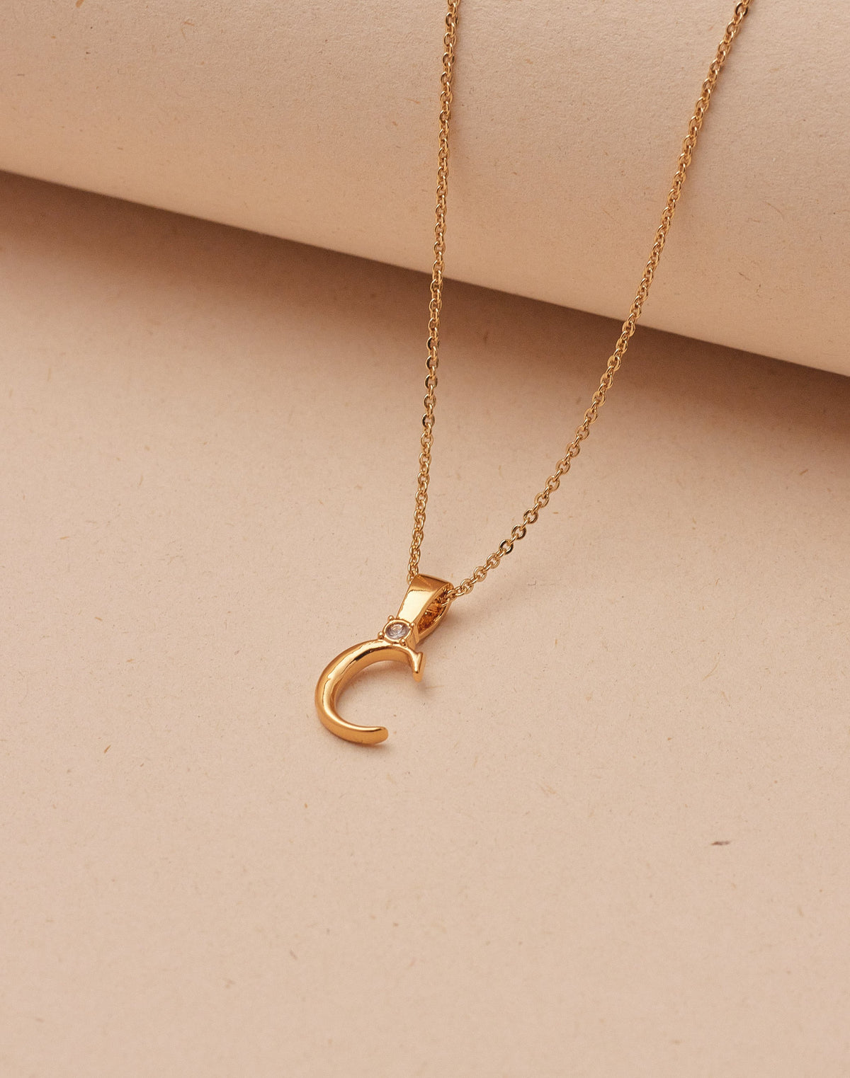 Collar de Letras Serif